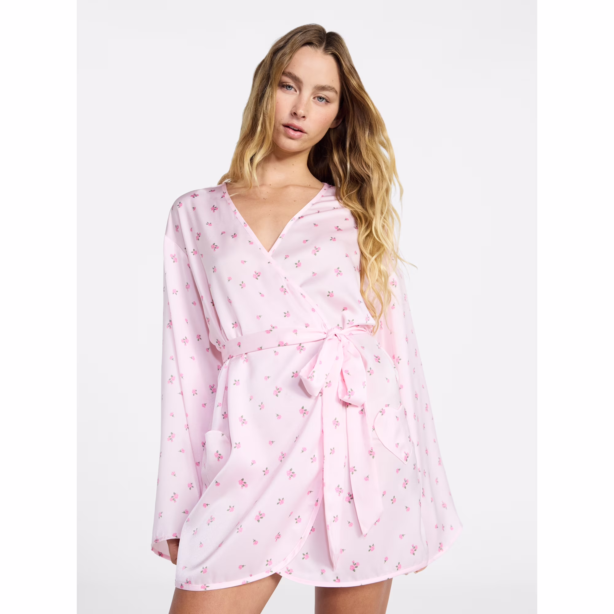 🌺 BATA DE SATÉN ROSA FLORAL - NO BOUNDARIES ✨